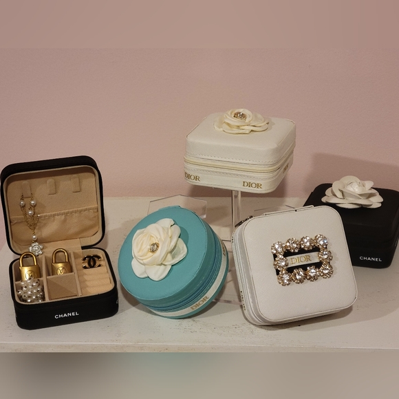Accessories - CHOICE OF 1 Jewelry box wrapped with Authentic ribbon